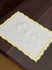 Sarı Nakışlı Amerikan Servisi