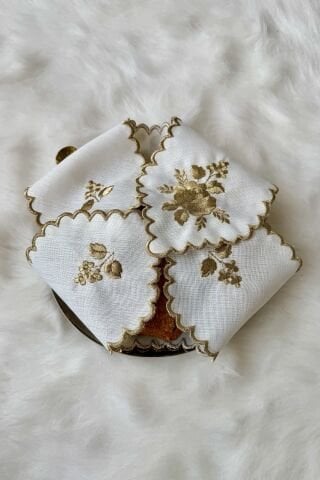 Gül Nakışlı Ekmek Örtüsü. Gold