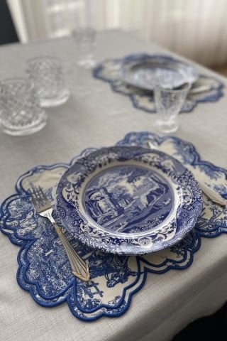 Vintage Amerikan Servis. Mavi Desenli