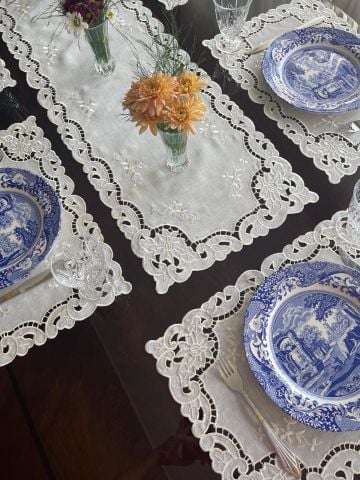 Delik İşi Runner Güllü Model 36x116 cm