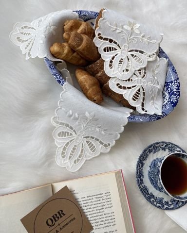 Delikişi Ekmek Örtüsü. Kelebek Model