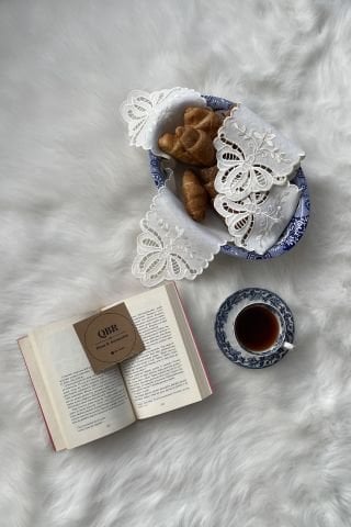 Delik İşi Ekmek Örtüsü. Kelebek Model