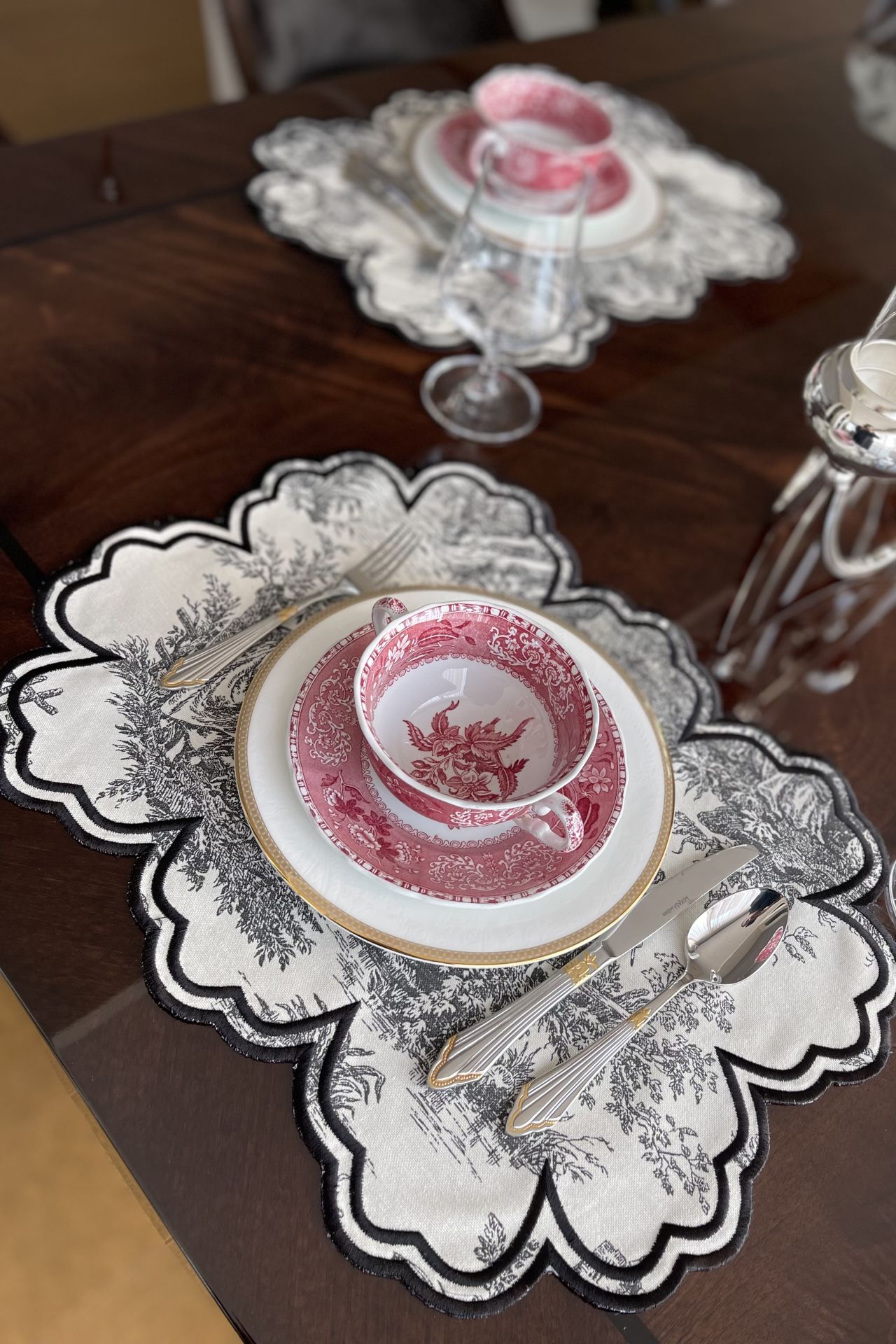 Vintage Amerikan Servis. Siyah Desenli