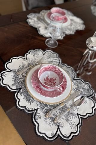 Vintage Amerikan Servis. Siyah Desenli