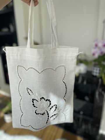 Nakış İşlemeli Delik İşi Çok Amaçlı Kumaş Çanta