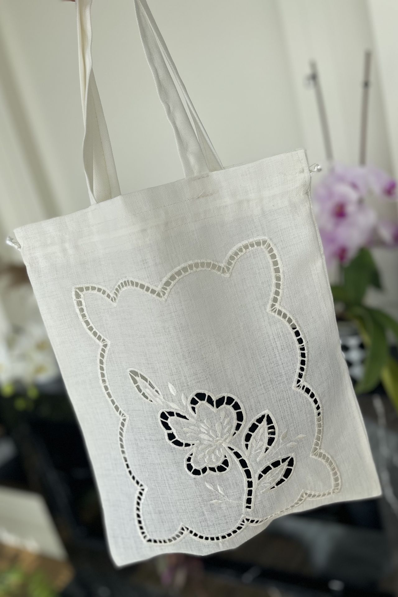 Nakış İşlemeli Delik İşi Çok Amaçlı Kumaş Çanta