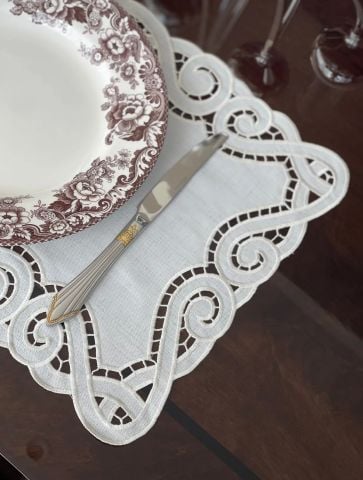 Delikişi Amerikan Servisi. Barok Model