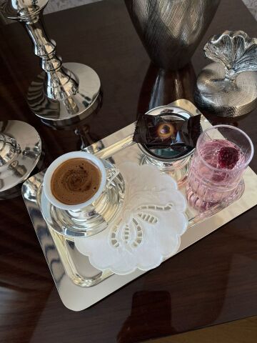 6'lı Set Delik İşi Kokteyl Sunum Peçetesi. Kelebek Model ( 6 Adet )