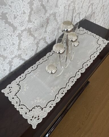Delik İşi Konsol Örtüsü & Runner. Güllü Model. 35 x 100 cm