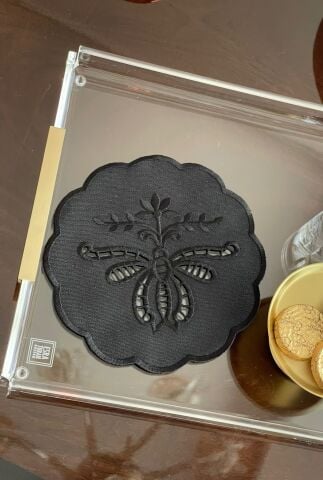 Delik İşi Kokteyl Sunum Peçetesi. Kelebek Model ( 1 Adet ) Siyah