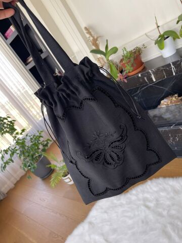 Nakış İşlemeli Delik İşi Çok Amaçlı Kumaş Çanta