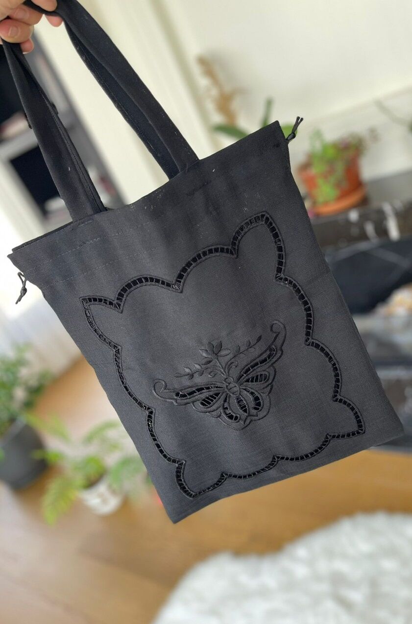 Nakış İşlemeli Delik İşi Çok Amaçlı Kumaş Çanta