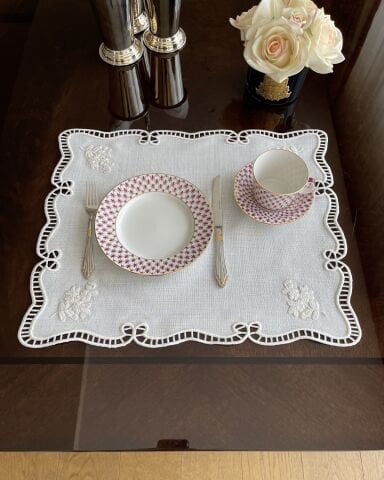 Delikişi Amerikan Servisi. Evalı Model