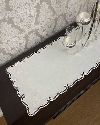 Delikişi Konsol Örtüsü & Runner. Evalı model. 35 x 115 cm