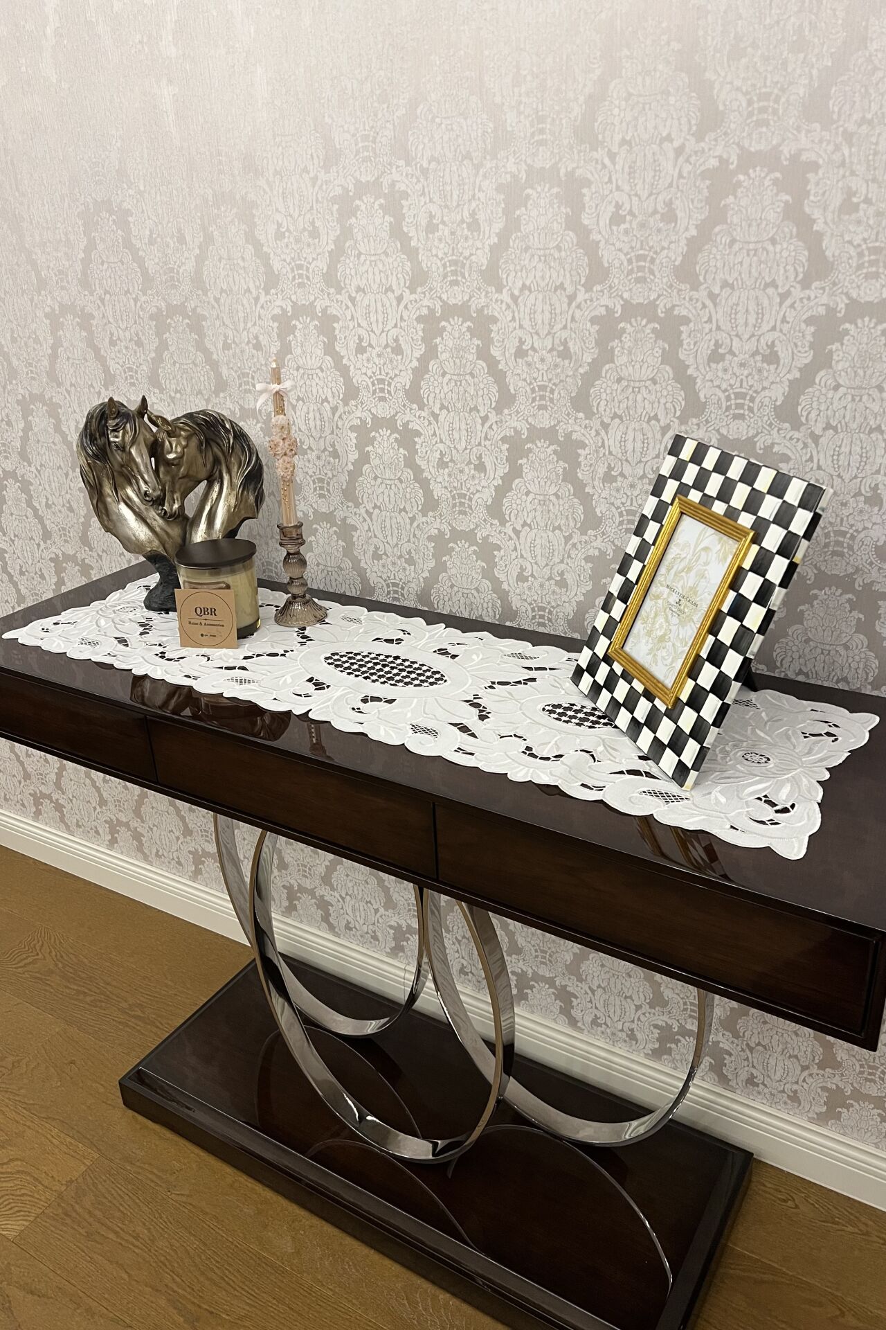 Delik İşi Konsol Örtüsü & Runner. Şakayık model. 34 x 120 cm