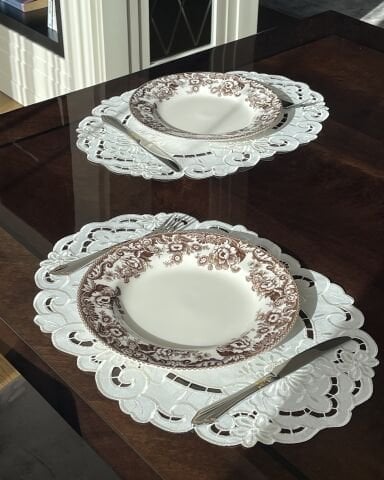 Delikişi Oval Amerikan Servisi. Şakayık Model