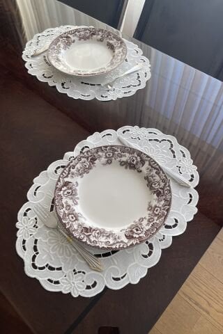 Delikişi Oval Amerikan Servisi. Şakayık Model